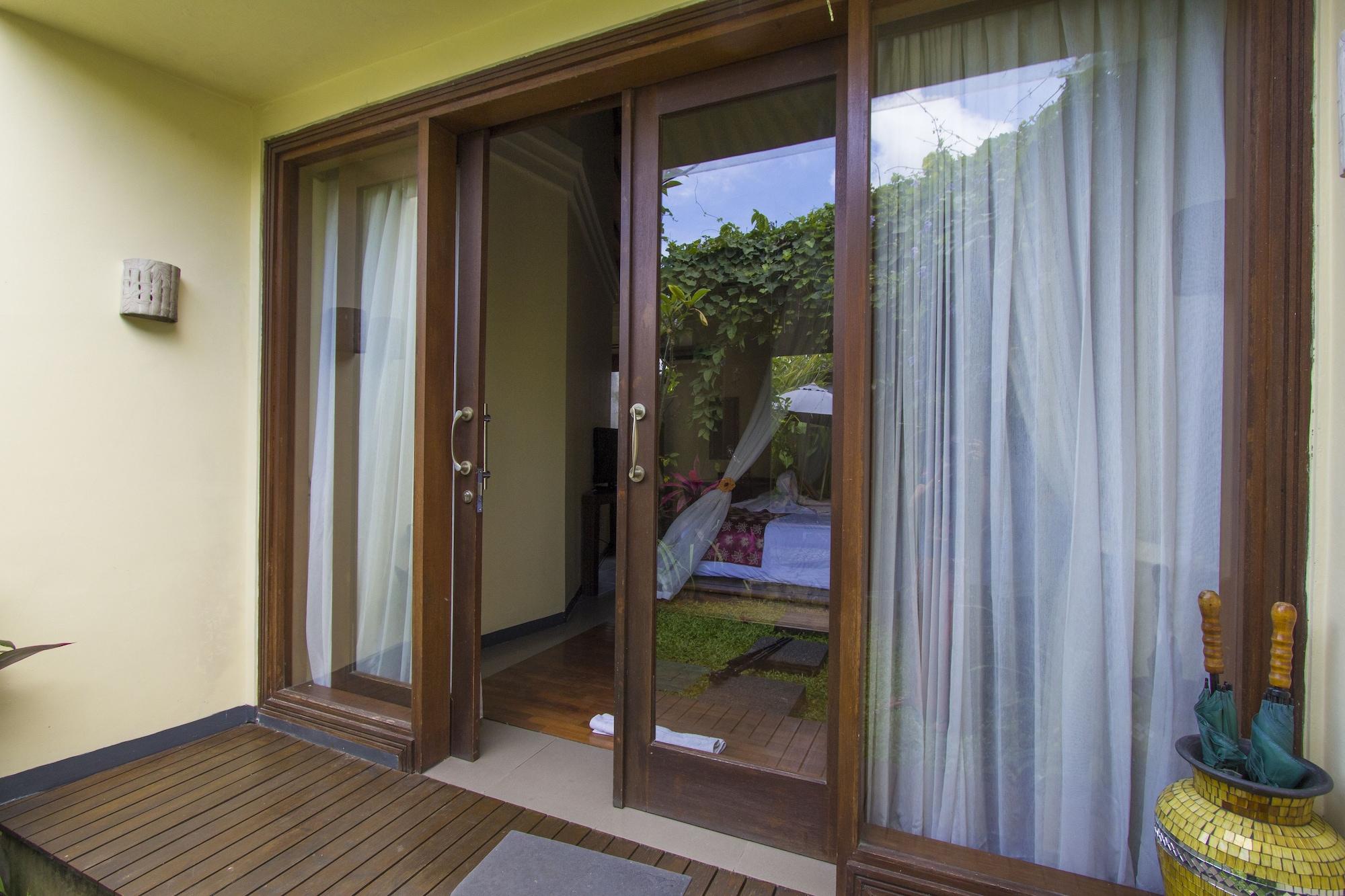 Ladera Villa Ubud Екстер'єр фото